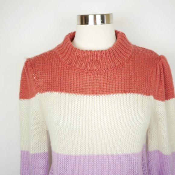 Gianni Bini cropped striped sweater with slight puff at shoulder Mock turtleneck - Picture 9 of 10